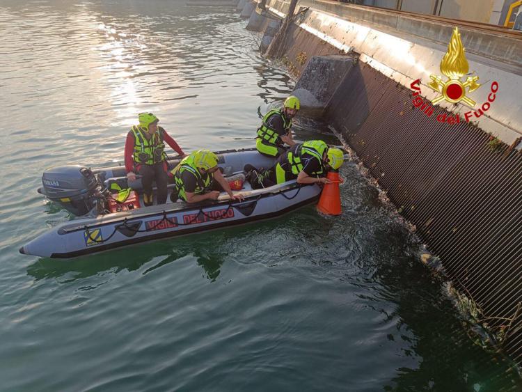 Milano, 17enne si tuffa nell'Adda e non riemerge: ritrovato corpo a Cassano