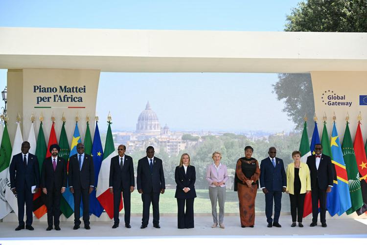 Meloni, von der Leyen e le delegazioni africane al summit sul Piano Mattei oggi a Roma - Afp