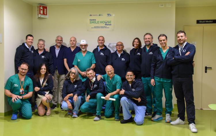 L'équipe internazionale multidisciplinare