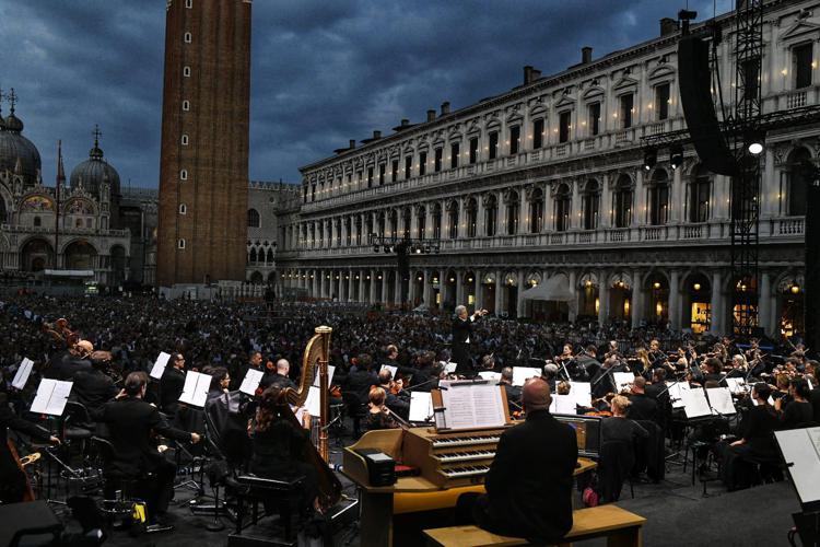 Cavalleria Rusticana incanta Piazza San Marco