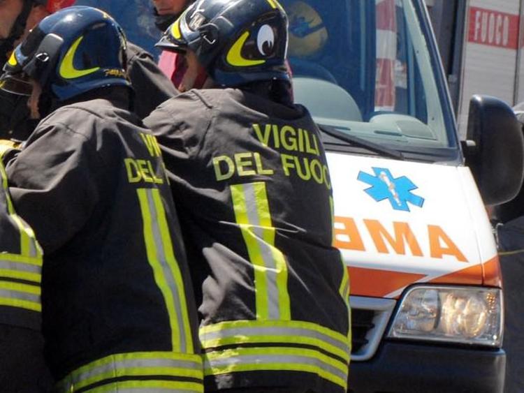 Vigili del fuoco e ambulanza (Ipa)
