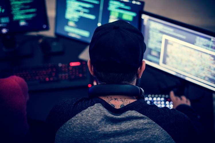 
Attacco hacker ()