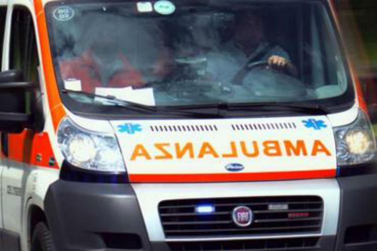 Schiacciato da un camion nel Salento: morto meccanico 65enne