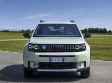 Fiat Grande Panda benzina: debutta la versione turbo da 100 CV