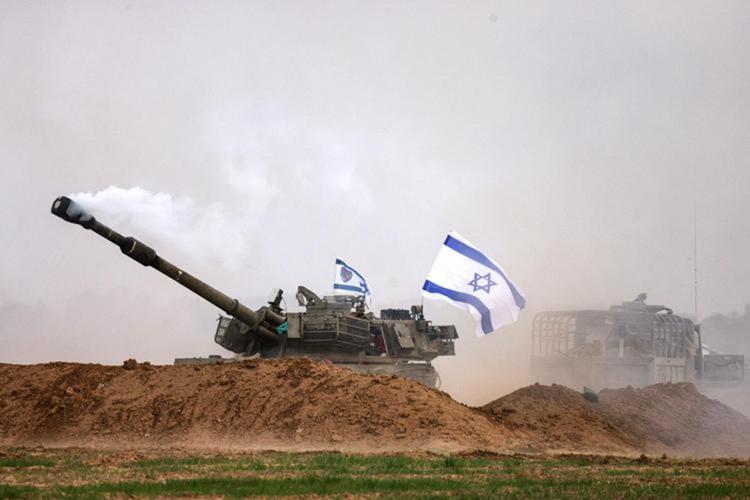 Tank israeliano - Afp