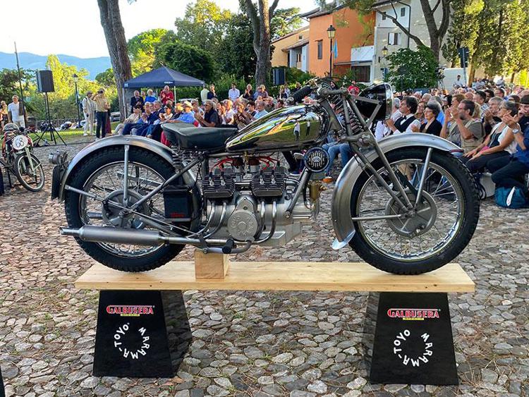 Galbusera V8: la moto dimenticata che torna a vivere