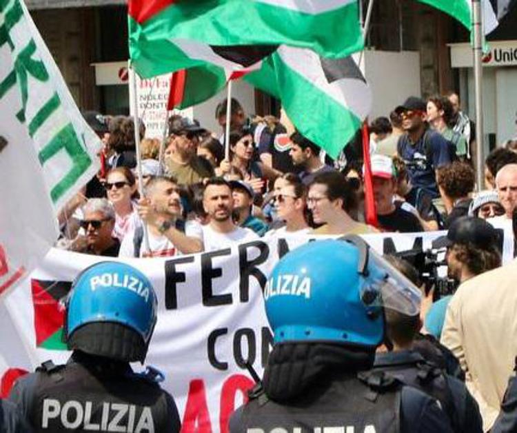 Gli occupanti di Scienze politiche bloccano anche Giurisprudenza: Il Prof agli studenti: