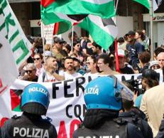 Gli occupanti di Scienze politiche bloccano anche Giurisprudenza: Il Prof agli studenti: