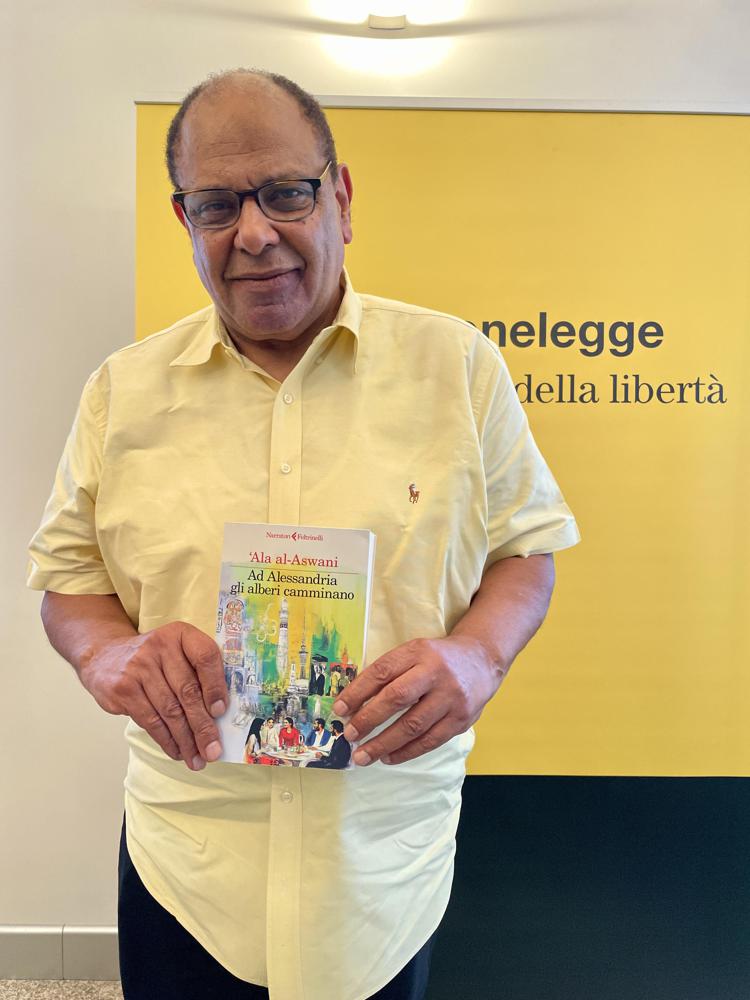Ala Al Aswani, 'sogno della rivoluzione egiziana è ancora vivo'
