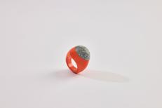 Wearable Concrete, la capsule di gioielli con il cemento firmati Giuliana Cella