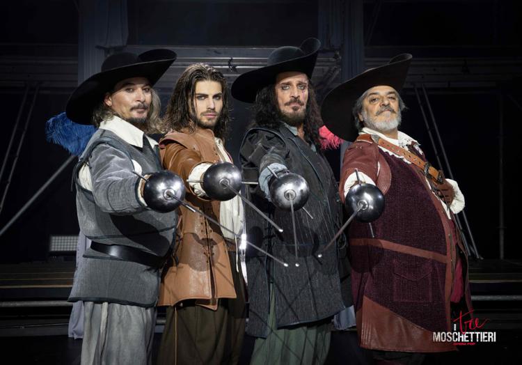 'I Tre Moschettieri - Opera Pop', la tournée riparte da Forlì