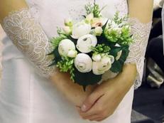 Sposa e bouquet - Fotogramma