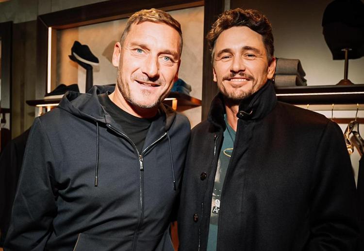 Francesco Totti e James Franco all'inaugurazione dello store Moorer