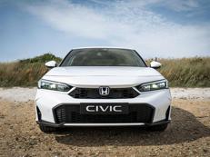 Nuova Honda Civic e:HEV 2025: design audace e tecnologia avanzata