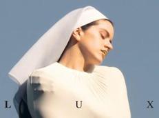 La cover del nuovo album di Rosalía, 'Lux'