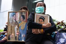 Foto della regina madre Sirikit (Afp)