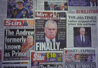 Stampa britannica e titoli sull'ex principe Andrea - Fotogramma /Ipa